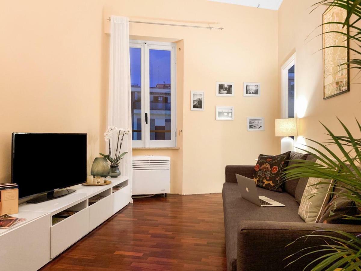 Postcard From St Peter's Dome Apartment *